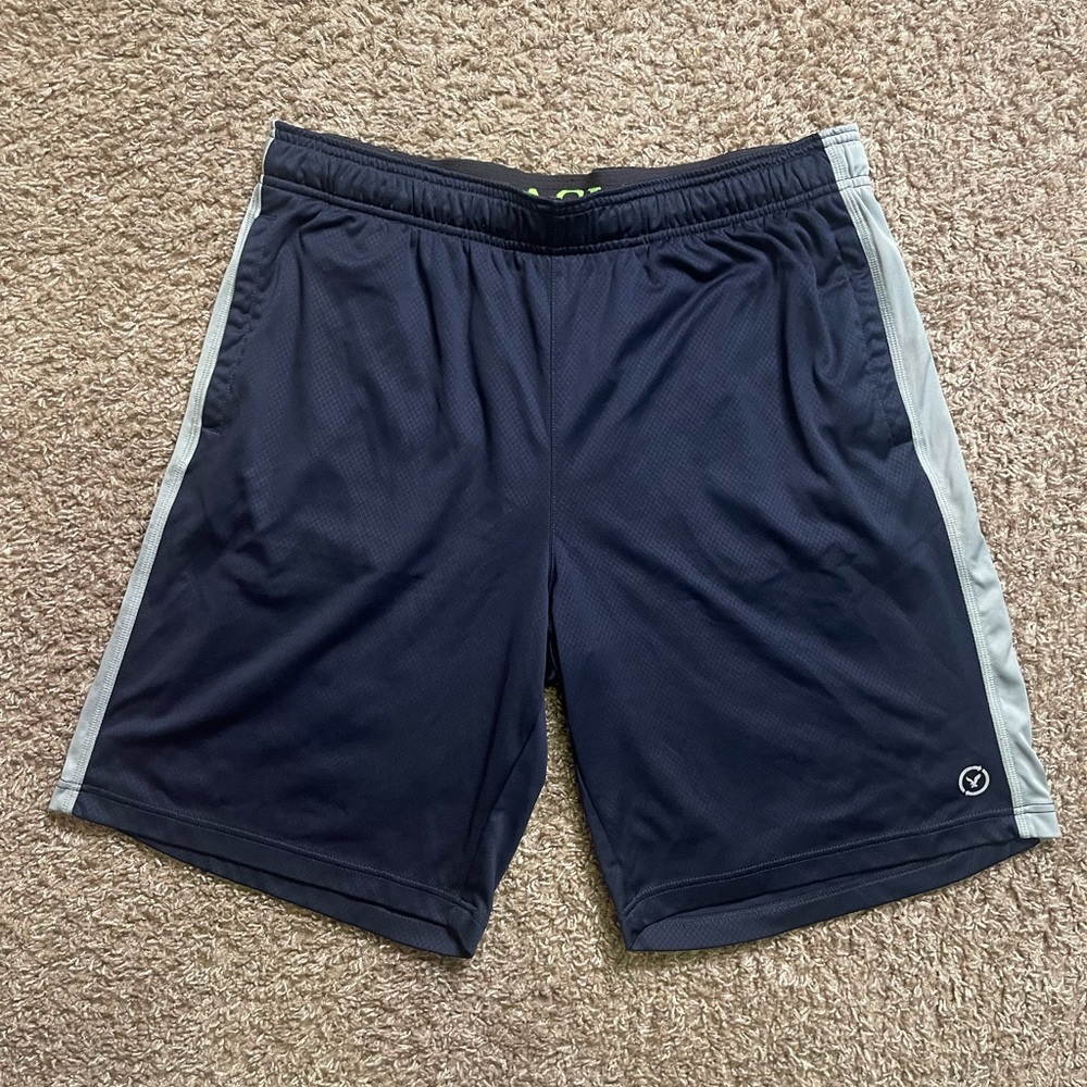 American Eagle Basketball Shorts Navy Blue Men’s Large.